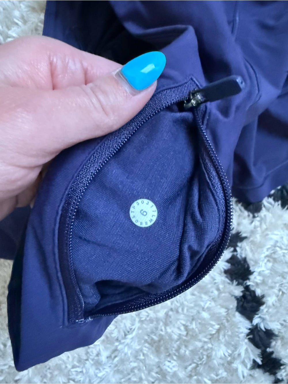Lululemon Skirt - Picture 4 of 5
